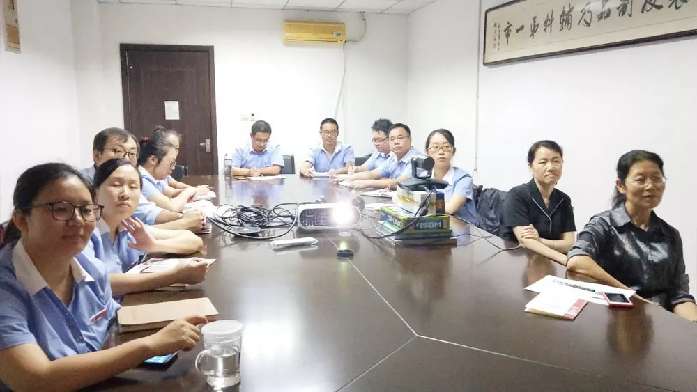 2.webp.jpg 2.webp.jpg